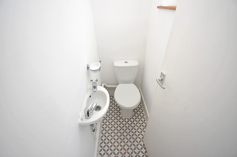 Property thumbnail 11