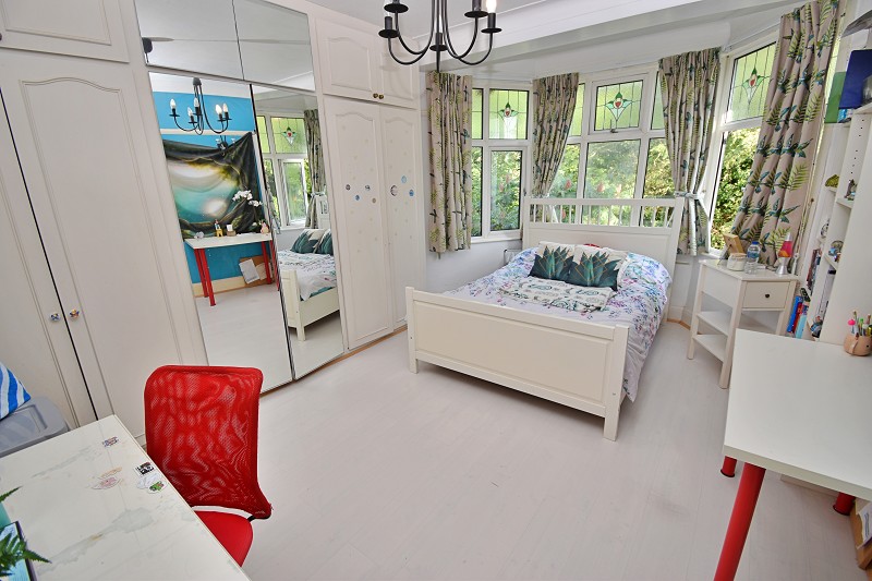 Property thumbnail 13