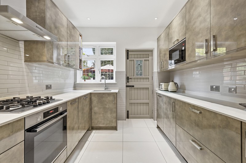 Property thumbnail 13