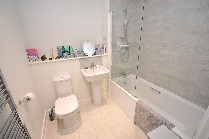 Property thumbnail 11