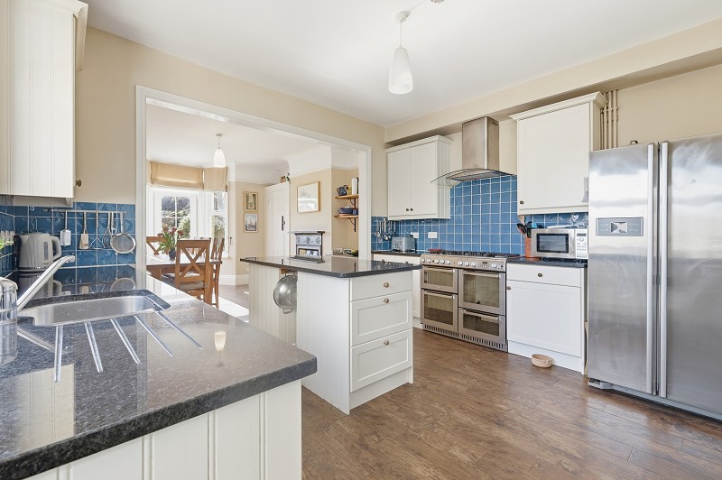 Property thumbnail 11