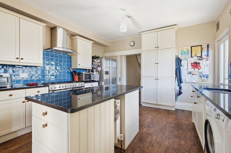 Property thumbnail 12