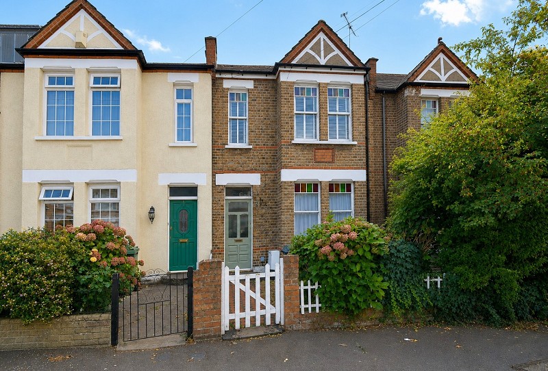 Selwyn Avenue